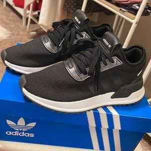 Adidas Originals U Path X Sneakers